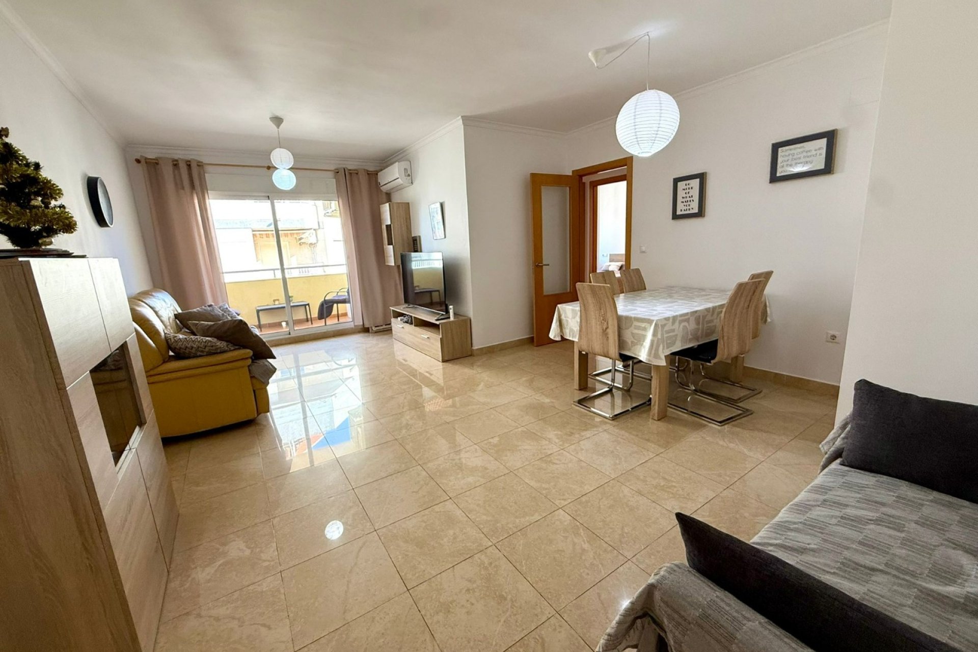 Wiederverkauf - Wohnung -
Denia - Center