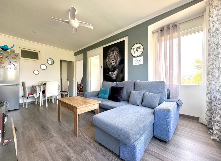 Wiederverkauf - Wohnung -
Denia - Les Marines - Las Marinas