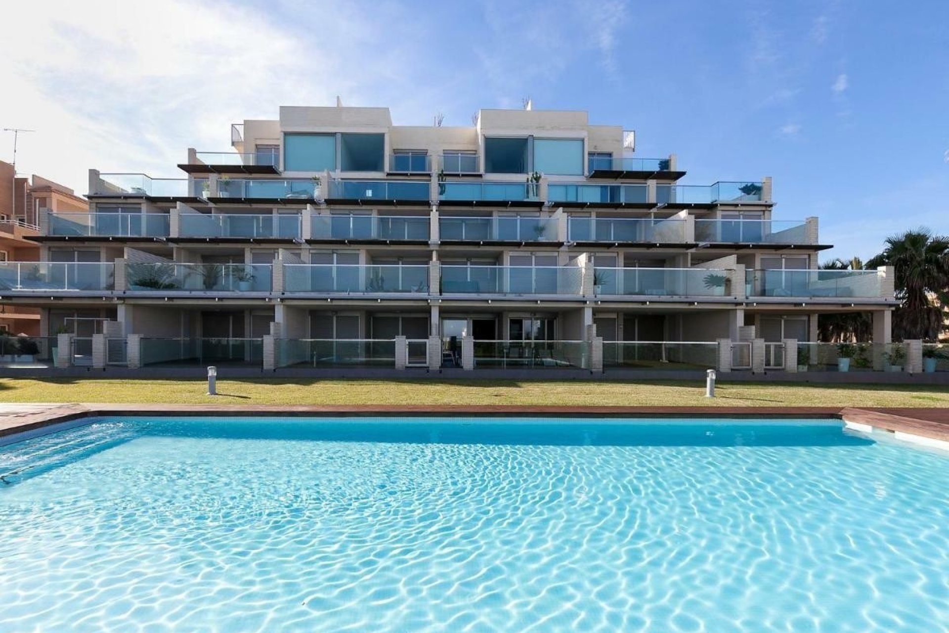 Wiederverkauf - Wohnung -
Denia - Les Marines - Las Marinas