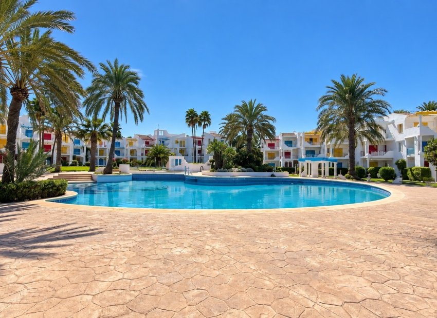 Wiederverkauf - Wohnung -
Denia - Les Marines - Las Marinas