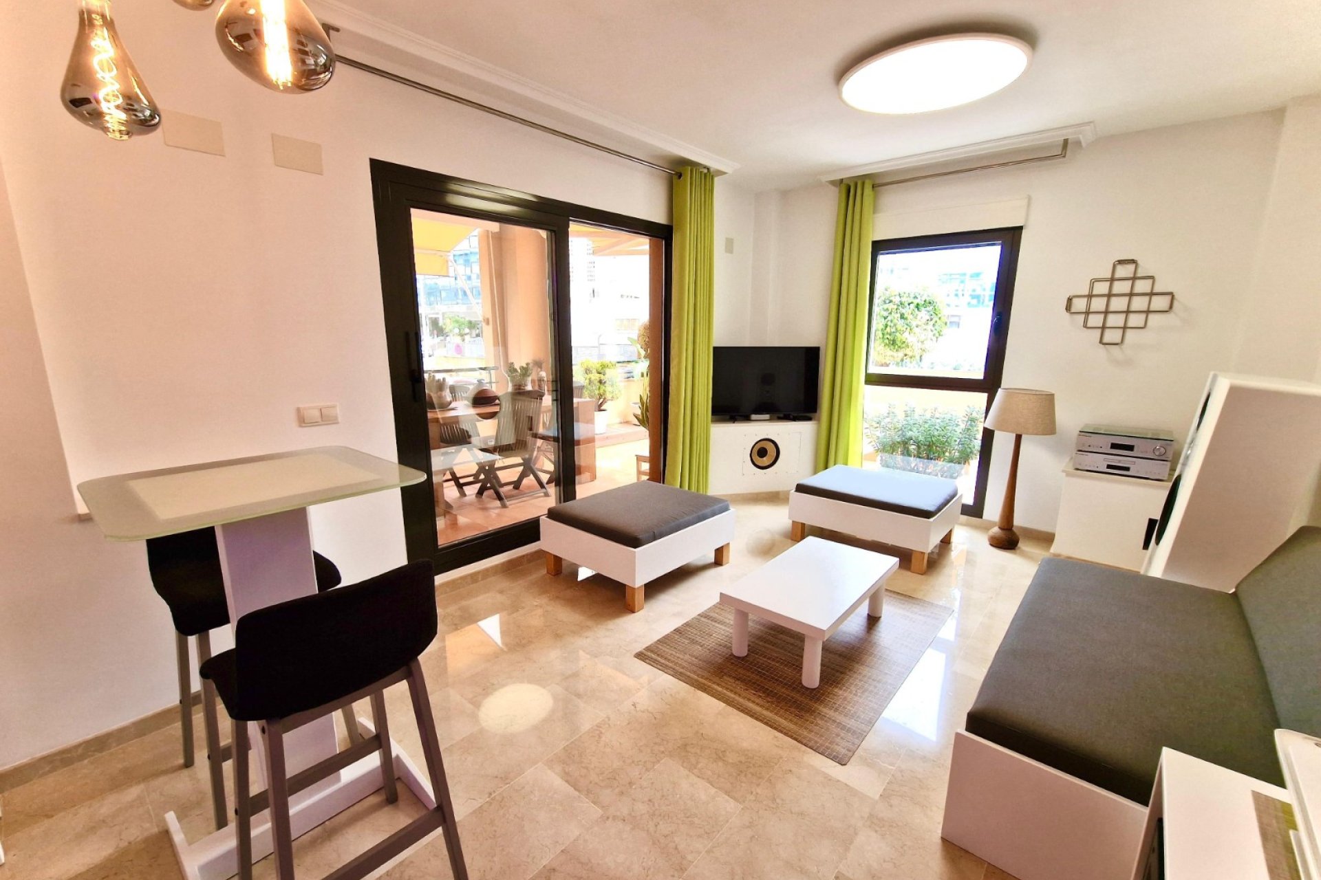 Wiederverkauf - Wohnung -
Denia - Port