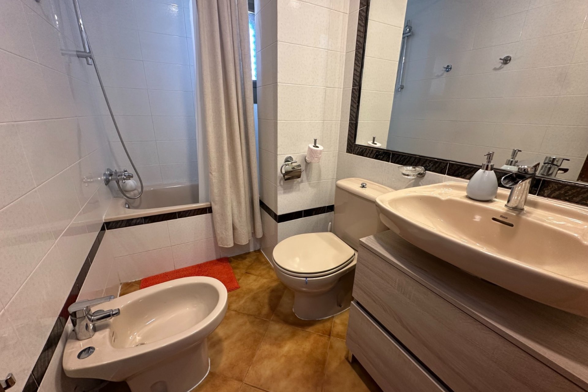Wiederverkauf - Wohnung -
Orihuela Costa - Cabo roig - La Zenia