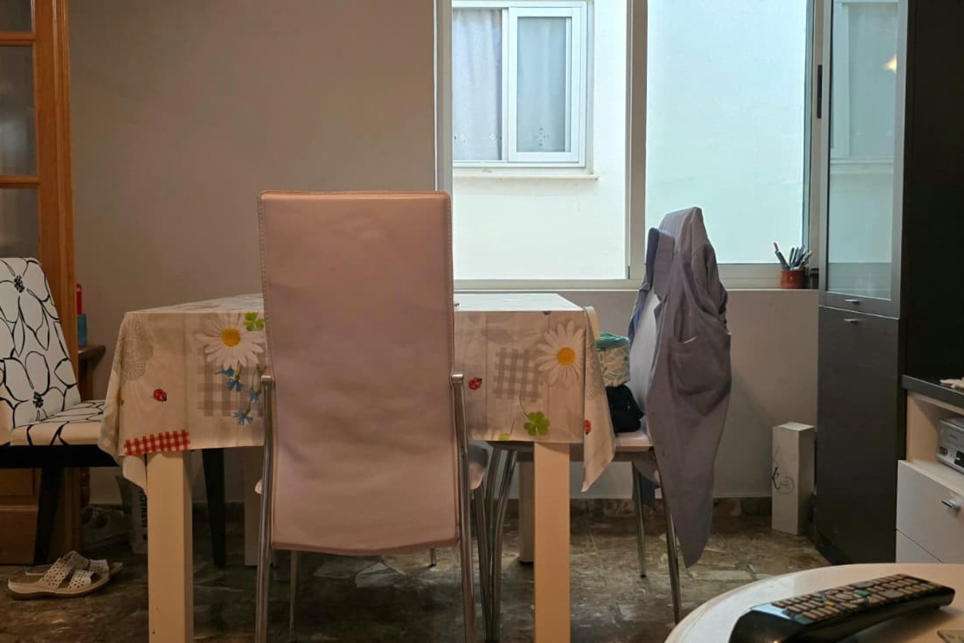 Wiederverkauf - Wohnung -
