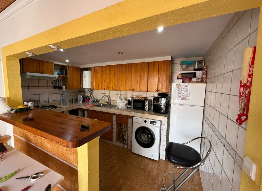 Wiederverkauf - Wohnung -
