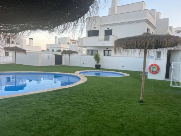 162-23 - Venta. Casa en Finestrat