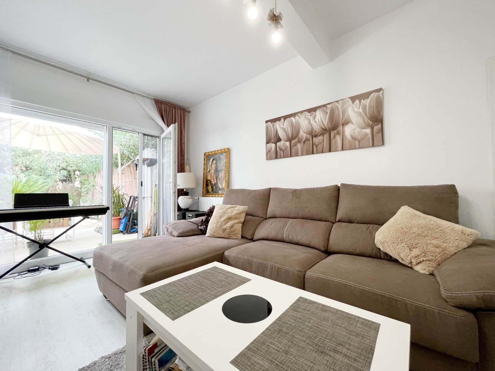 Verkoop. Huis in stad in Pedreguer