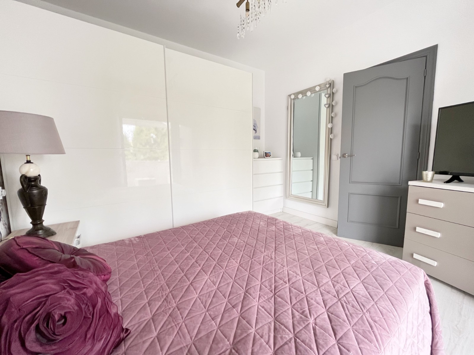 Verkoop. Huis in stad in Pedreguer