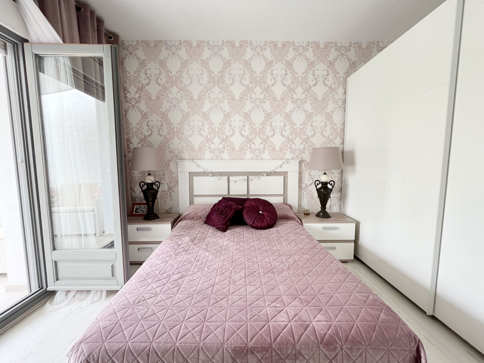 Verkoop. Huis in stad in Pedreguer