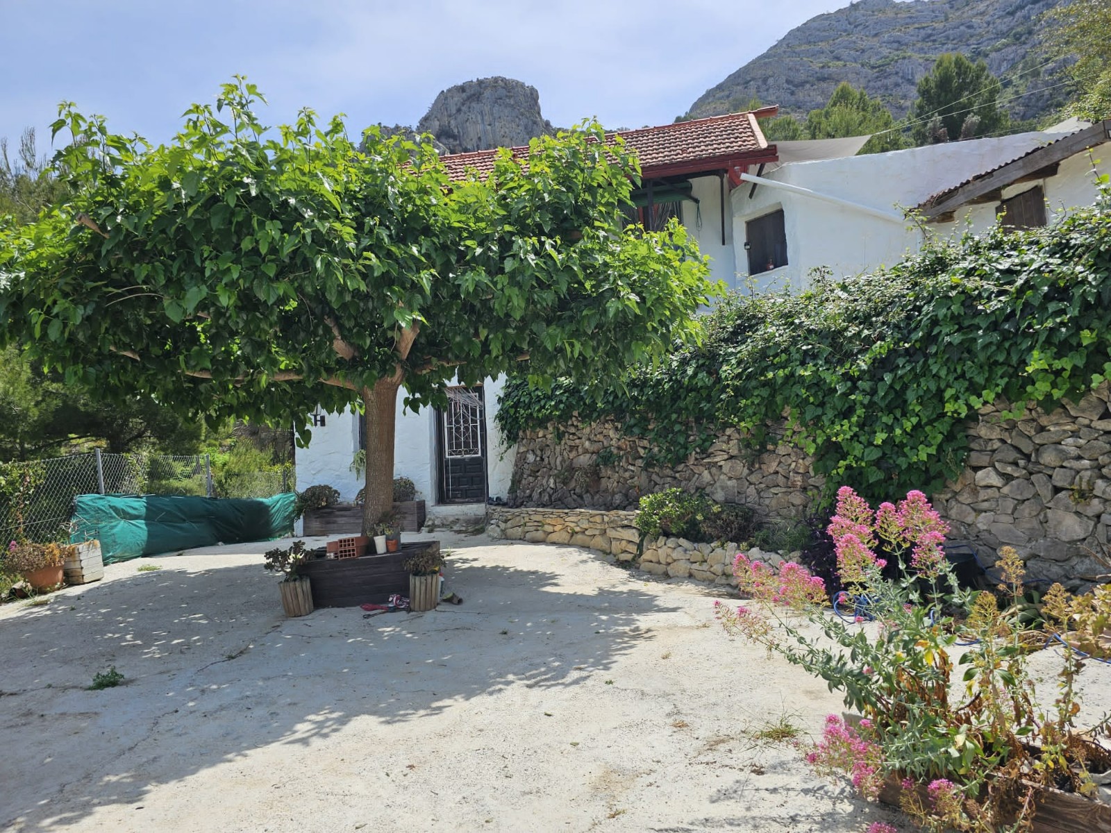 Venta. Chalet/Villa en Pedreguer