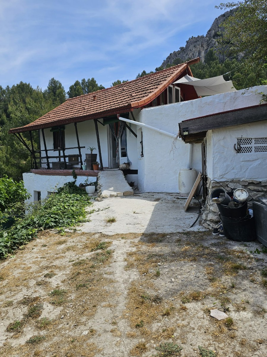 Venta. Chalet/Villa en Pedreguer