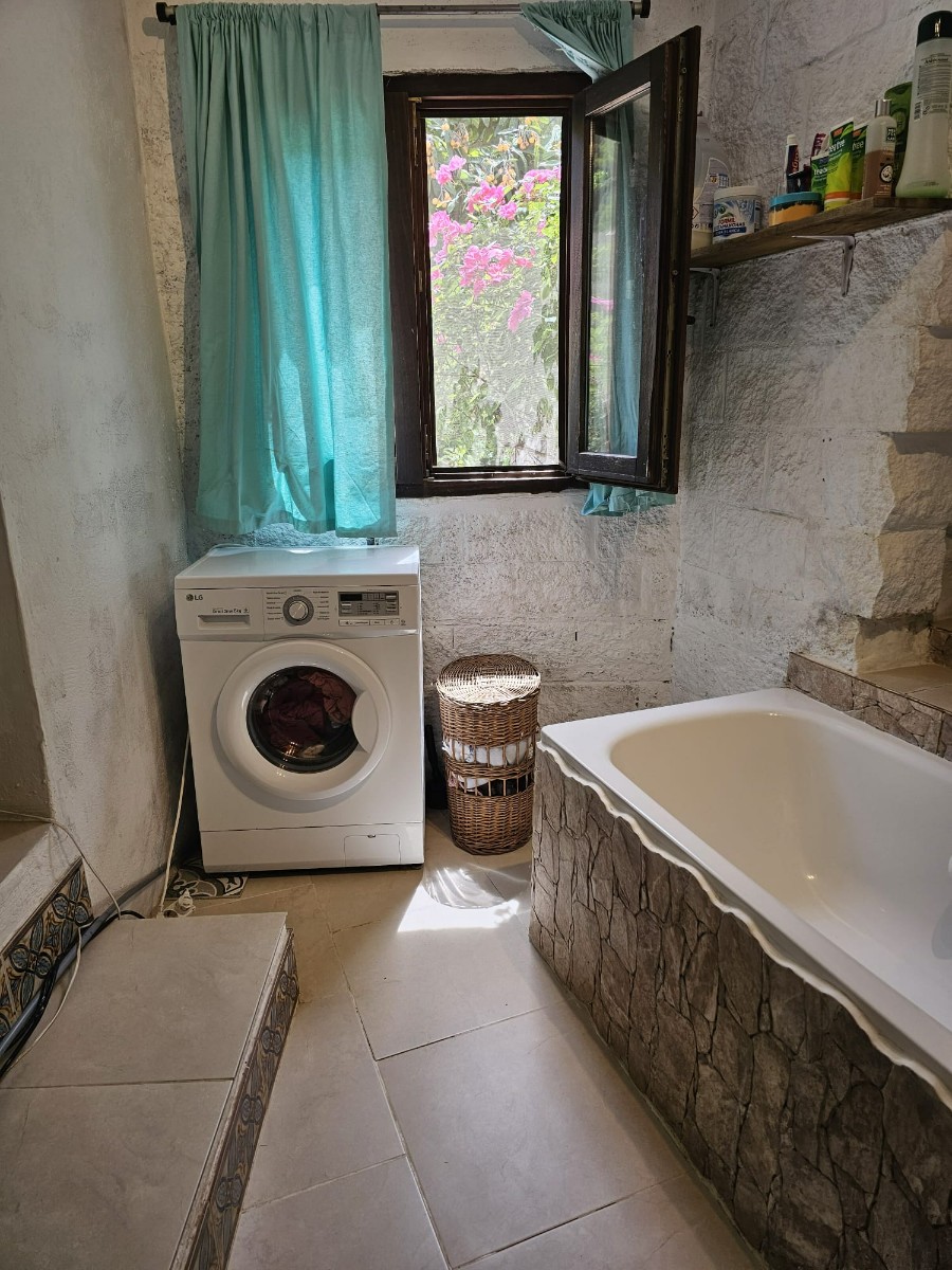 Venta. Chalet/Villa en Pedreguer