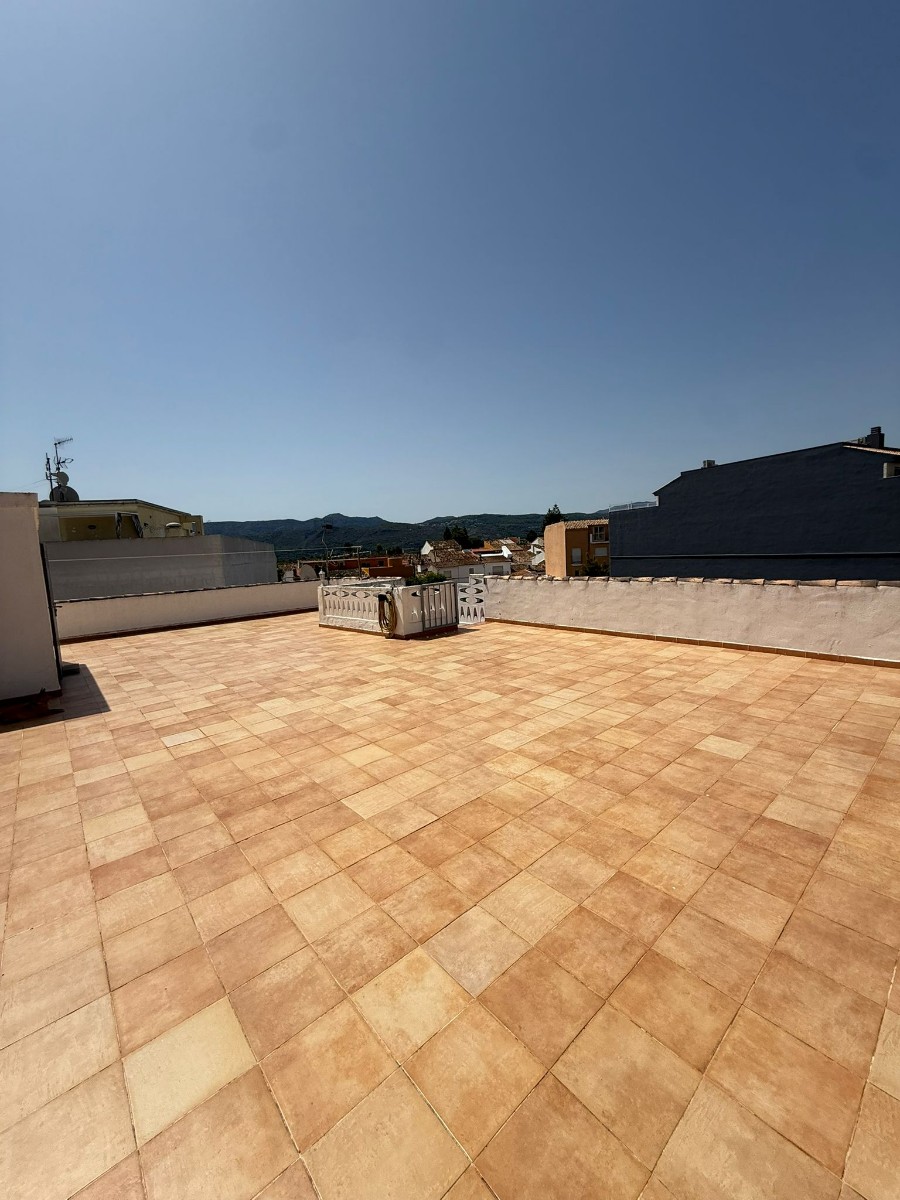 Verkauf. Haus in Beniarbeig