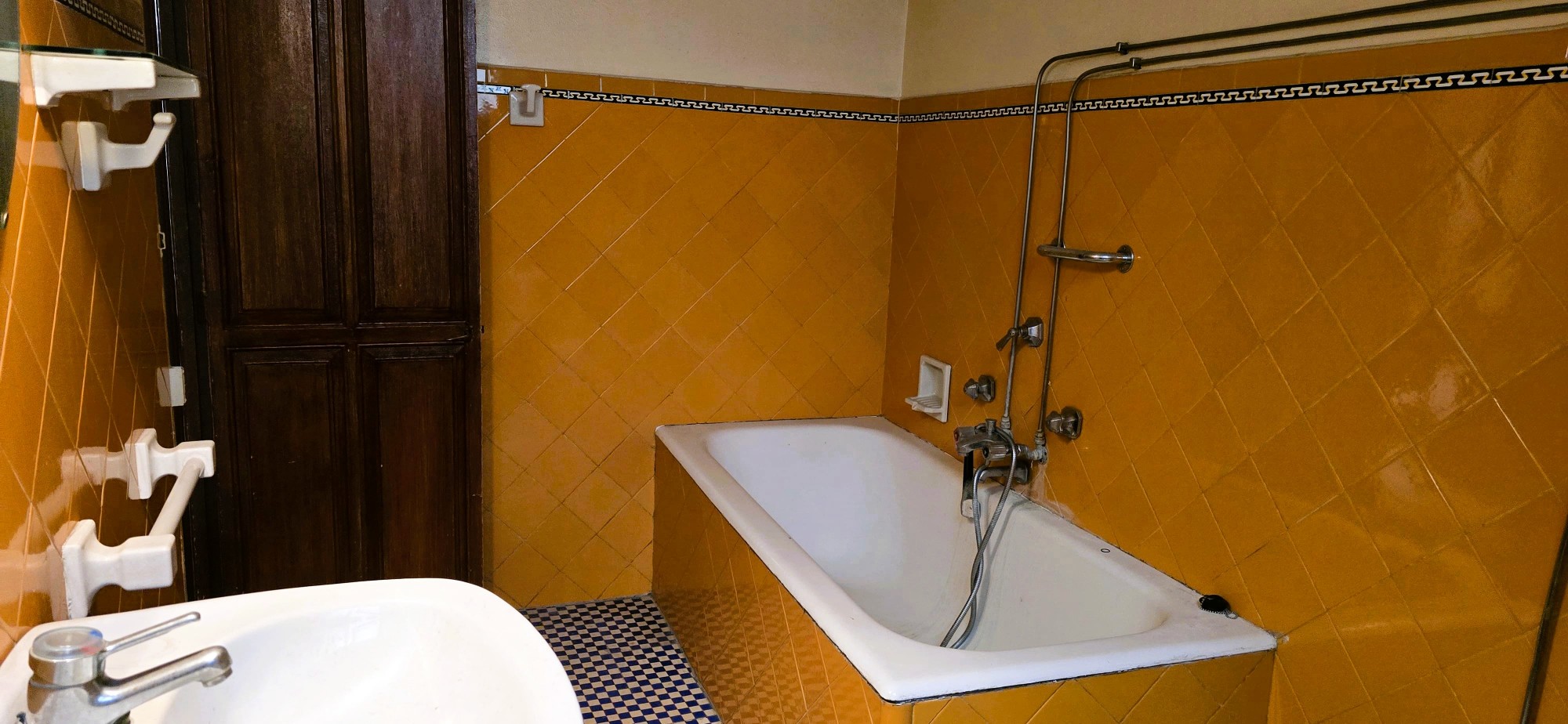 For Sale. Town house in Pego