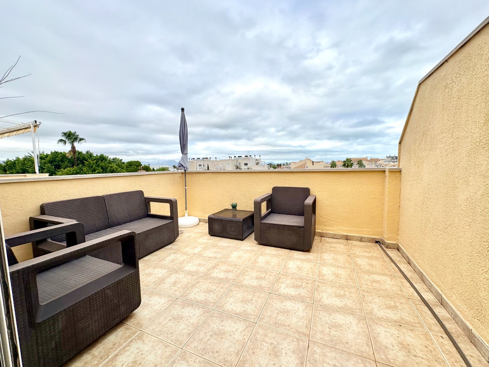 продажа. Пентхаус в Denia