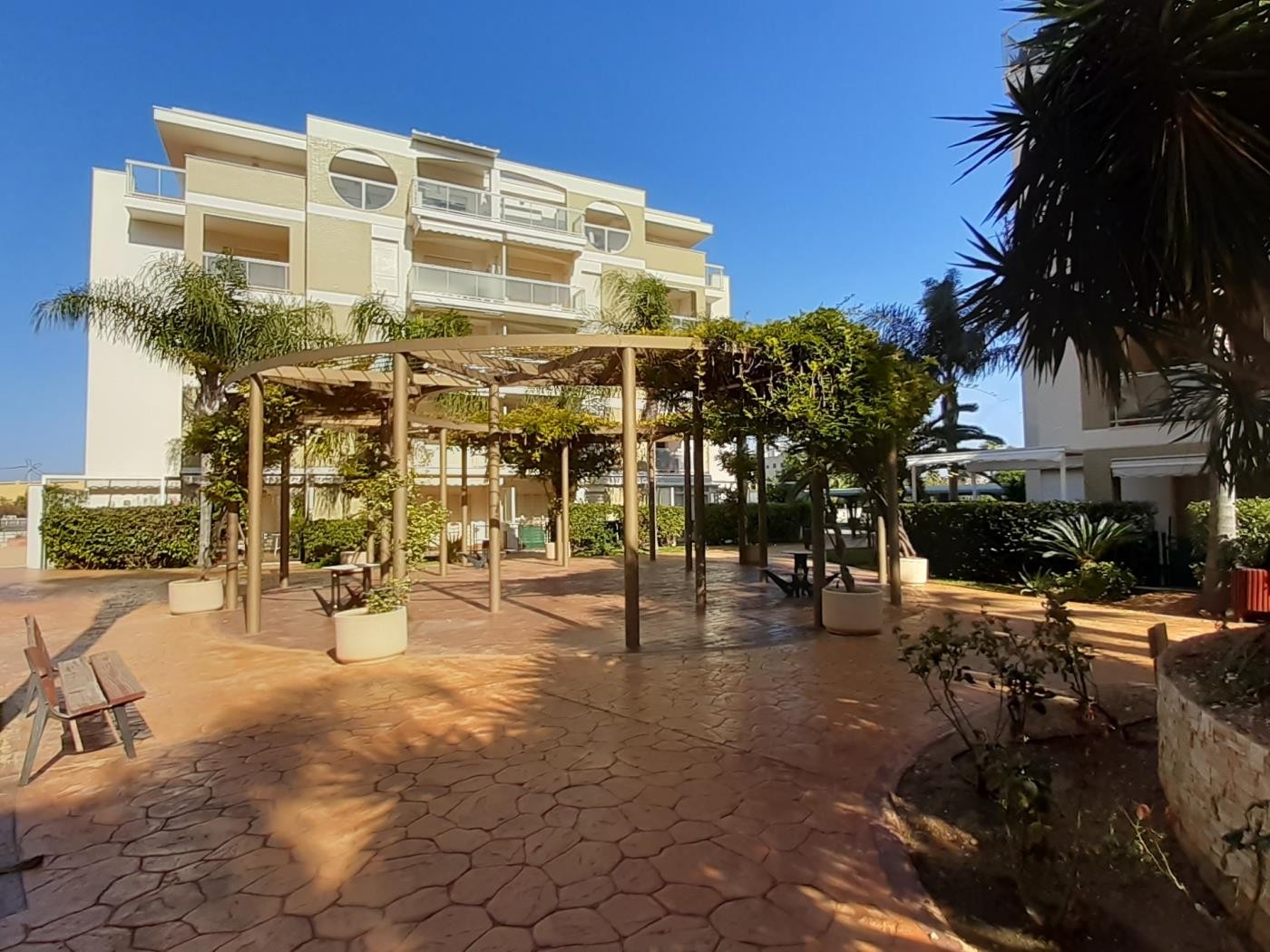 продажа. Квартира в Denia