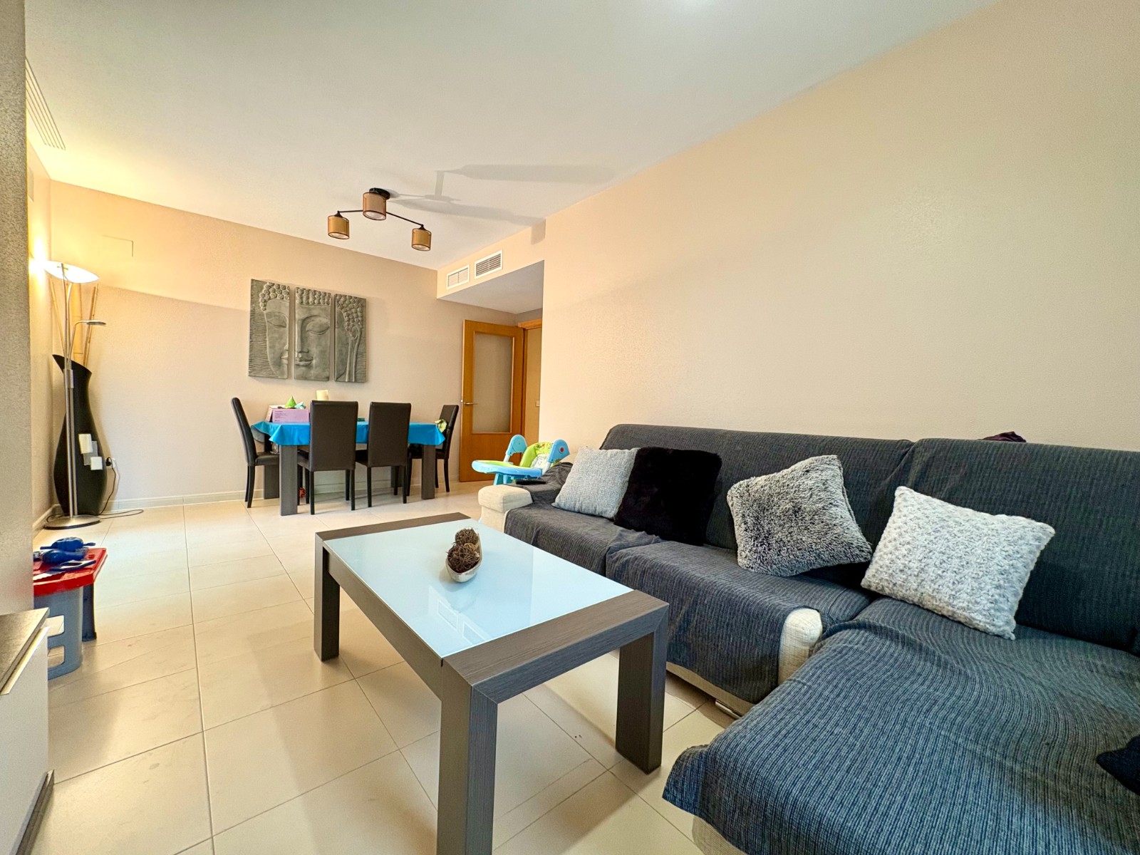 продажа. Квартира в Denia