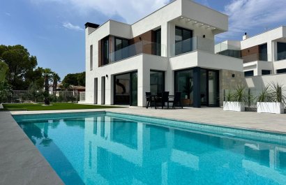 Piscina - Exclusivo Chalet de Lujo en Finestrat Hills, Benidorm (Costa Blanca Norte)