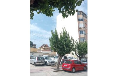 Plot - Urban Plot in the Heart of Benidorm – 2,500 m² with Great Development Potential (Costa Blanca)