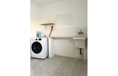 Segunda mano - Pareado  -
Albir - centro