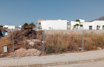 Segunda mano - Solar urbano  -
Polop