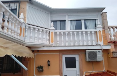 Revente - Maison de ville -
La Nucía