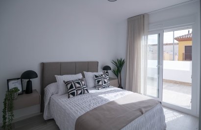 Rynek Pierwotny - Kamienica -
Avileses - New Sierra Golf