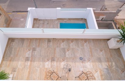 Rynek Pierwotny - Kamienica -
Avileses - New Sierra Golf