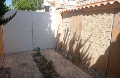 Segunda mano - Chalet independiente -
Polop