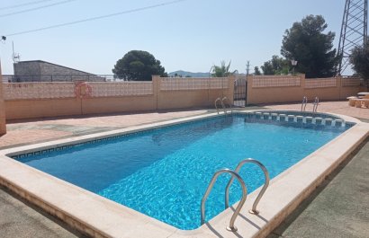 Segunda mano - Chalet independiente -
Polop