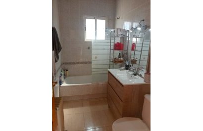 Segunda mano - Chalet independiente -
Polop