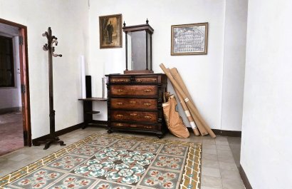 Segunda mano - Casa de pueblo  -
Pego