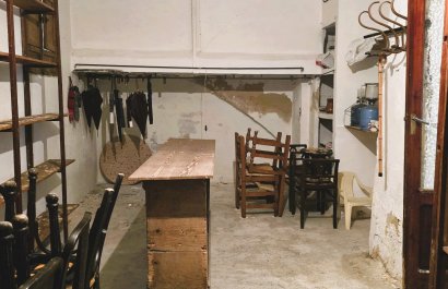 Segunda mano - Casa de pueblo  -
Pego