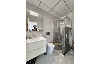 Odsprzedaż / Rynek wtórny - Kamienica -
Polop