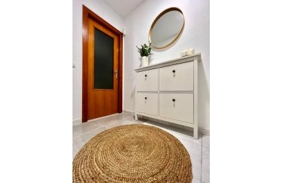 Revente - Appartement -
Benidorm - Centro