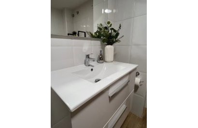 Revente - Appartement -
Benidorm - Centro