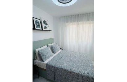 Revente - Appartement -
Benidorm - Centro