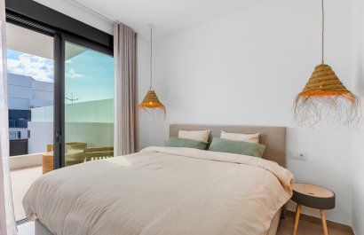 Obra nueva - Villa / Semi pareado -
Dolores