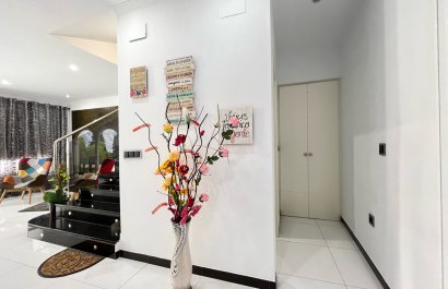 Entrada - Casa en Rafelcofer - (Valencia)