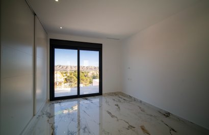 Obra nueva - Villa -
La Nucía