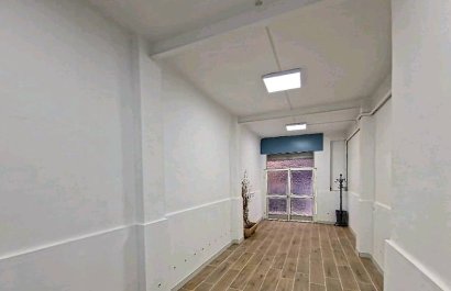 Segunda mano - Local  -
Petrer