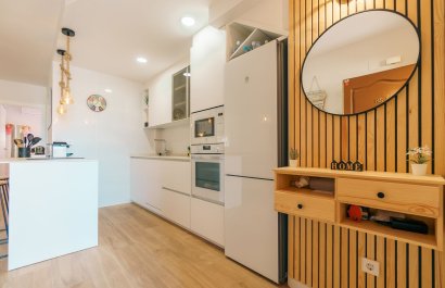 Segunda mano - Apartamento / piso -
Albir - centro