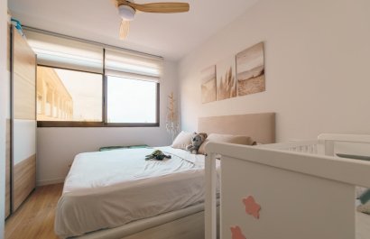 Segunda mano - Apartamento / piso -
Albir - centro