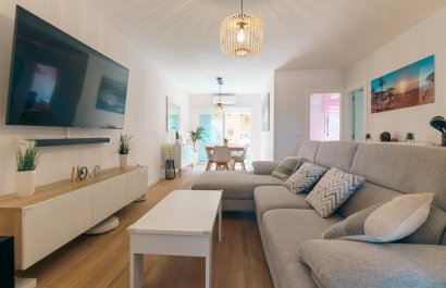 Segunda mano - Apartamento / piso -
Albir - centro