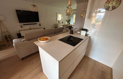 Segunda mano - Apartamento / piso -
Albir - centro