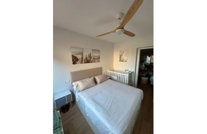 Segunda mano - Apartamento / piso -
Albir - centro