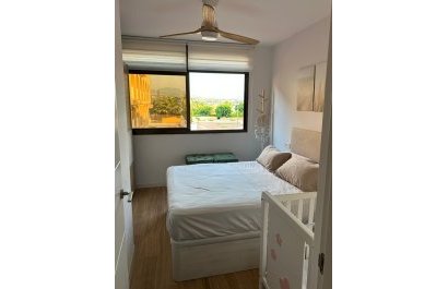 Segunda mano - Apartamento / piso -
Albir - centro