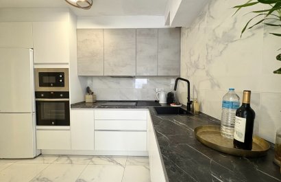 Segunda mano - Apartamento / piso -
Denia - Center