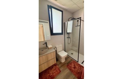 Odsprzedaż / Rynek wtórny - Willa -
Polop