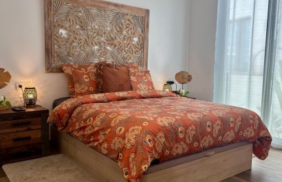 Odsprzedaż / Rynek wtórny - Willa -
Polop