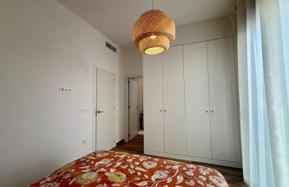 Odsprzedaż / Rynek wtórny - Willa -
Polop